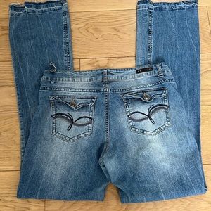 Amazing vintage y2k low rise lei jeans!